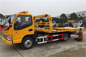 武夷山哪里有拖车服务