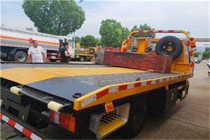 武夷山附近拖车电话号码服务