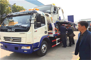 武夷山汽车道路救援拖车价格